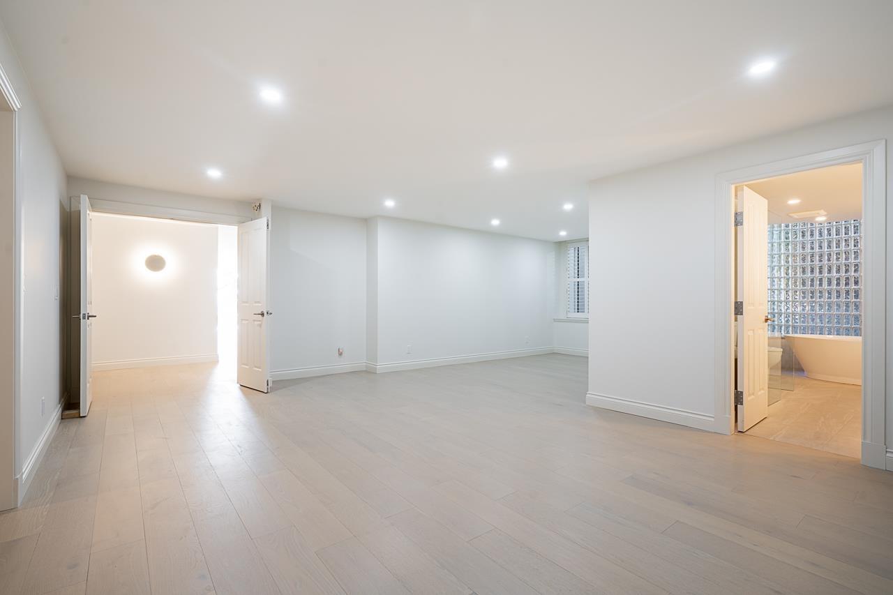 101 15050 Prospect Avenue, White Rock, British Columbia  V4B 2B4 - Photo 27 - R2996752