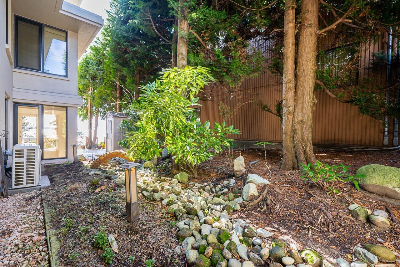 101 15050 Prospect Avenue, White Rock, British Columbia  V4B 2B4 - Photo 36 - R2996752