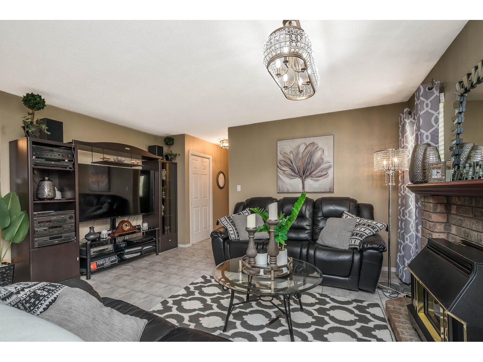 8660 162 Street, Surrey, British Columbia  V4N 1B5 - Photo 13 - R2996288
