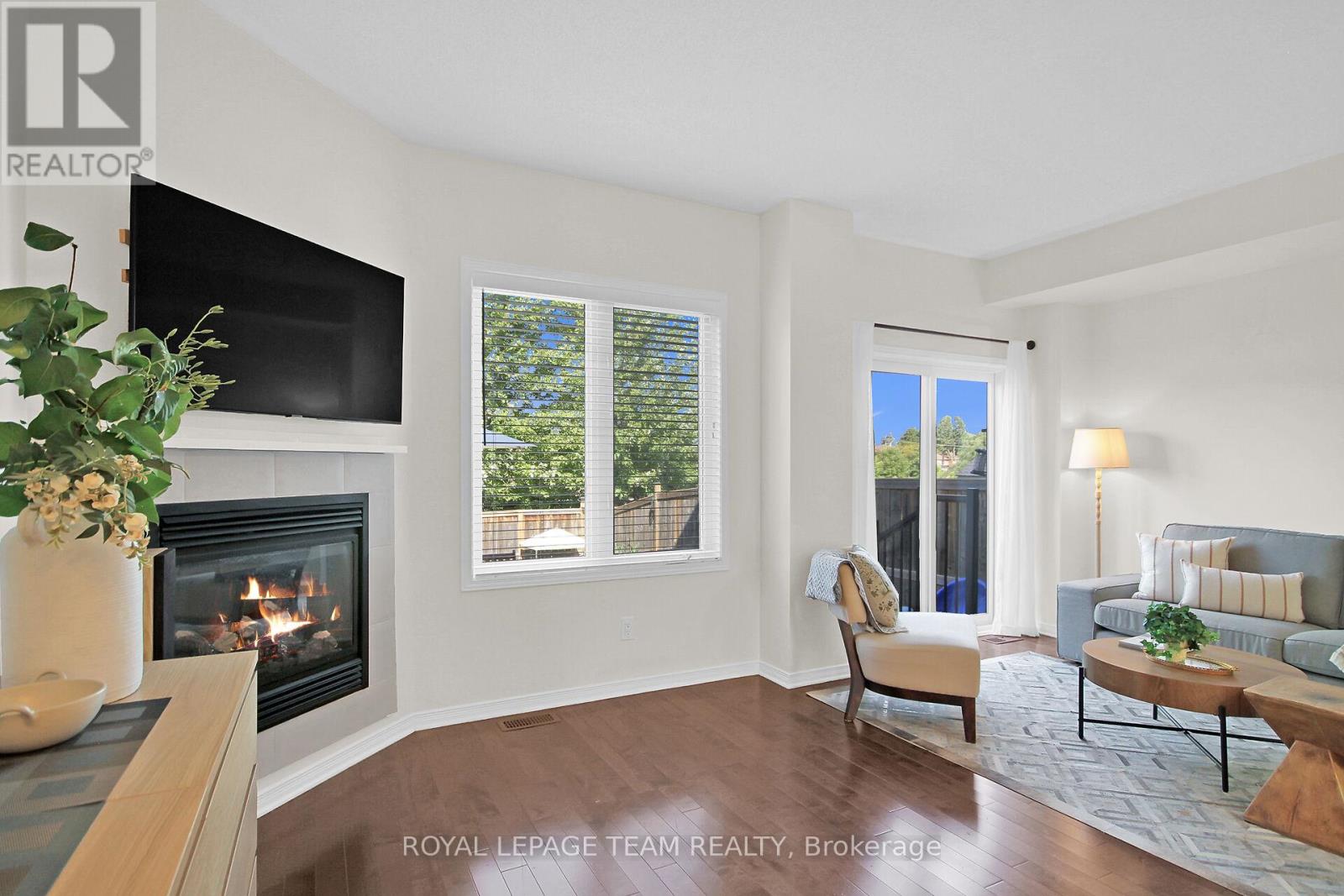 311 Via San Marino Street, Ottawa, Ontario  K2J 5X8 - Photo 10 - X12116379