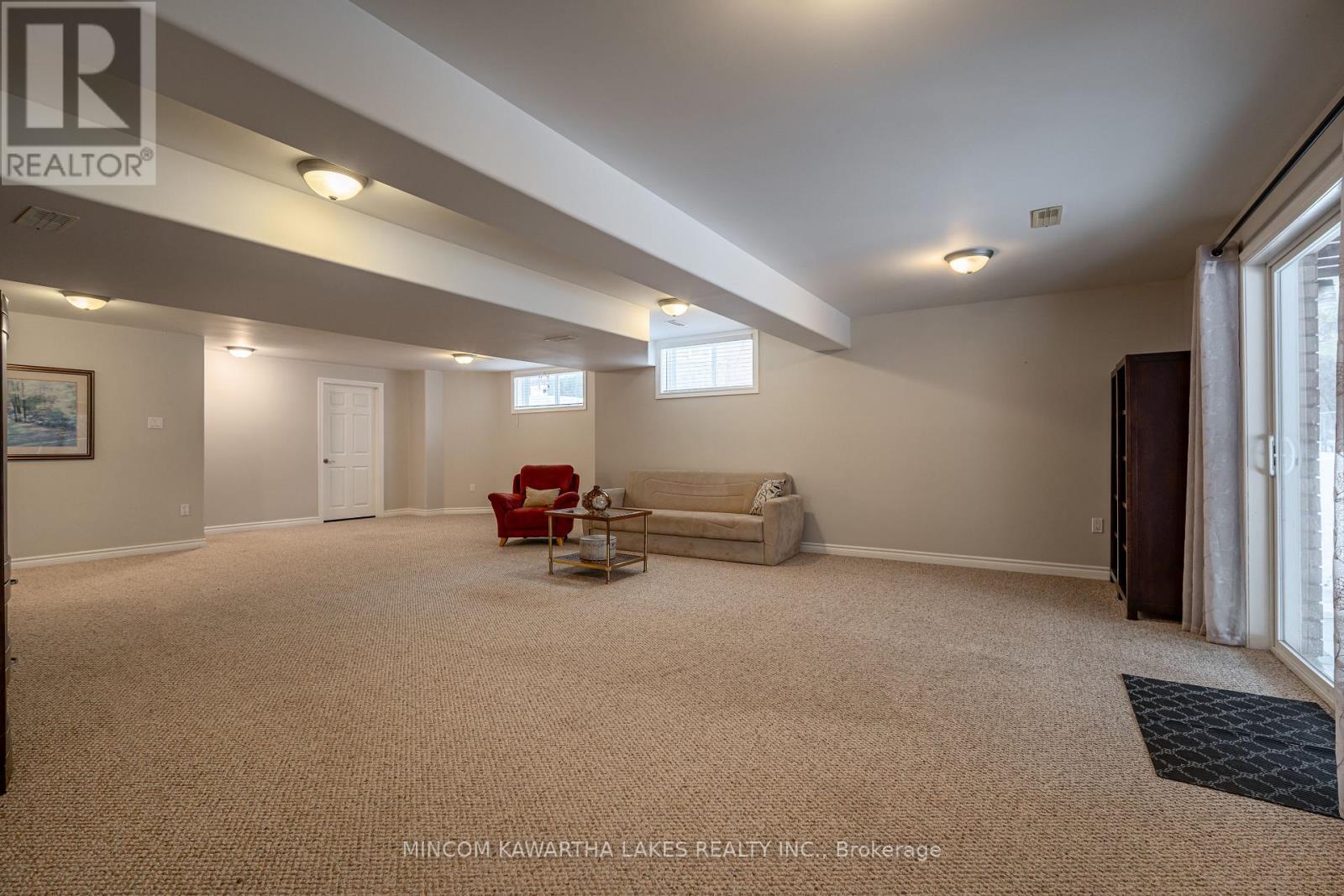 7 Village Crescent, Peterborough West, Ontario  K9J 8S7 - Photo 23 - X12004598