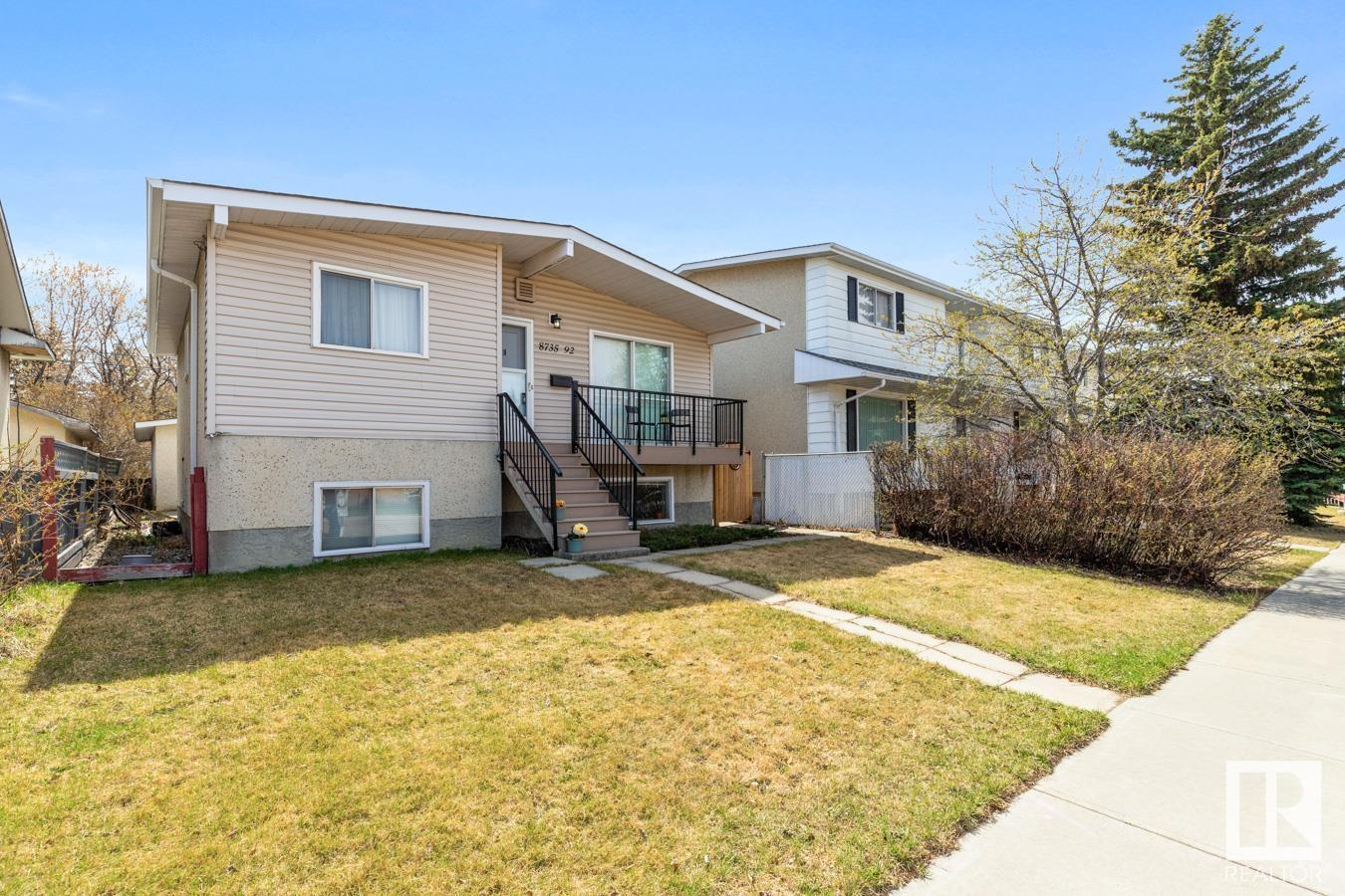 Property at 8735 92 AV NW image 2