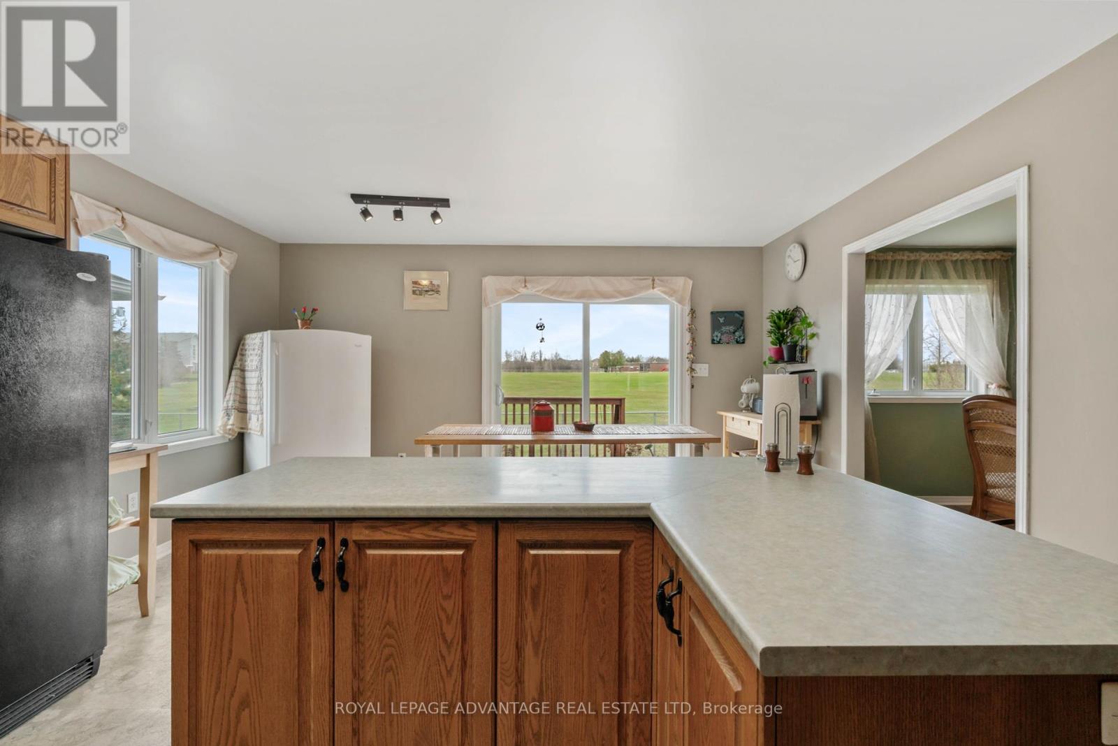 264 Glenwood Crescent, Smiths Falls, Ontario  K7A 5L1 - Photo 15 - X12101143