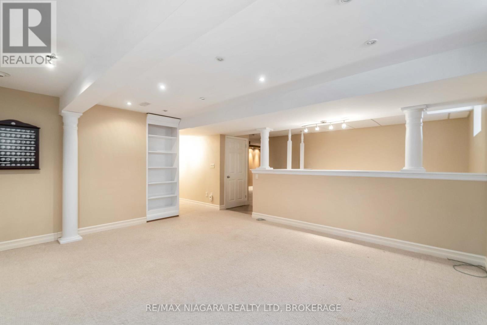 3954 Weinbrenner Road, Niagara Falls (Chippawa), Ontario  L2G 7Y3 - Photo 24 - X12117068