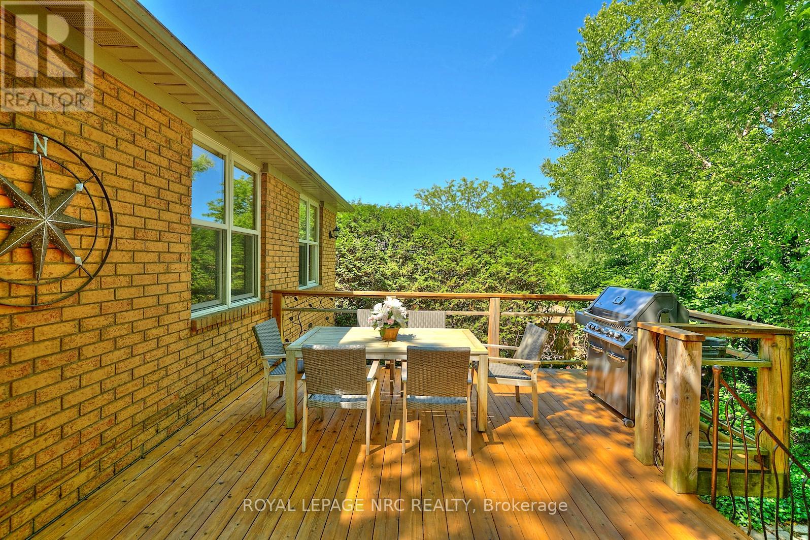 Property at 7 SCOTTDALE COURT image 2