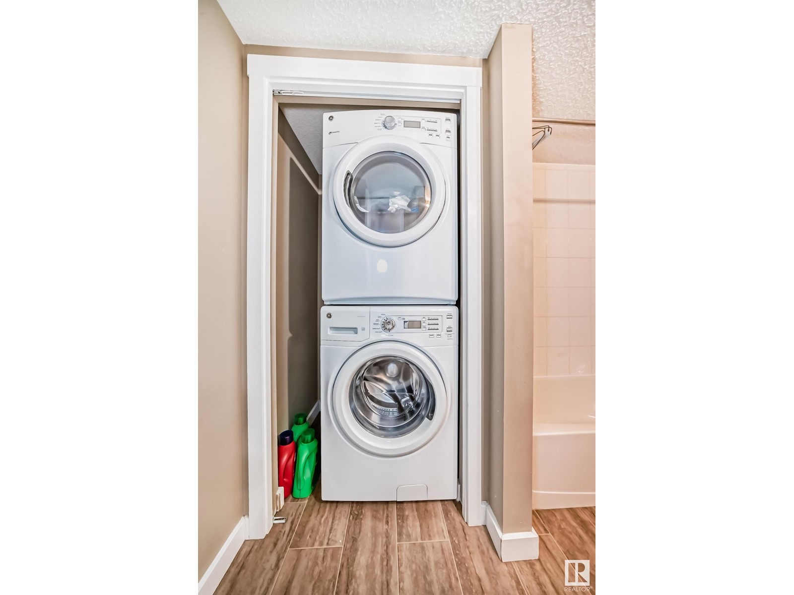 #209 3211 James Mowatt Tr Sw, Edmonton, Alberta  T6W 3L6 - Photo 31 - E4433744