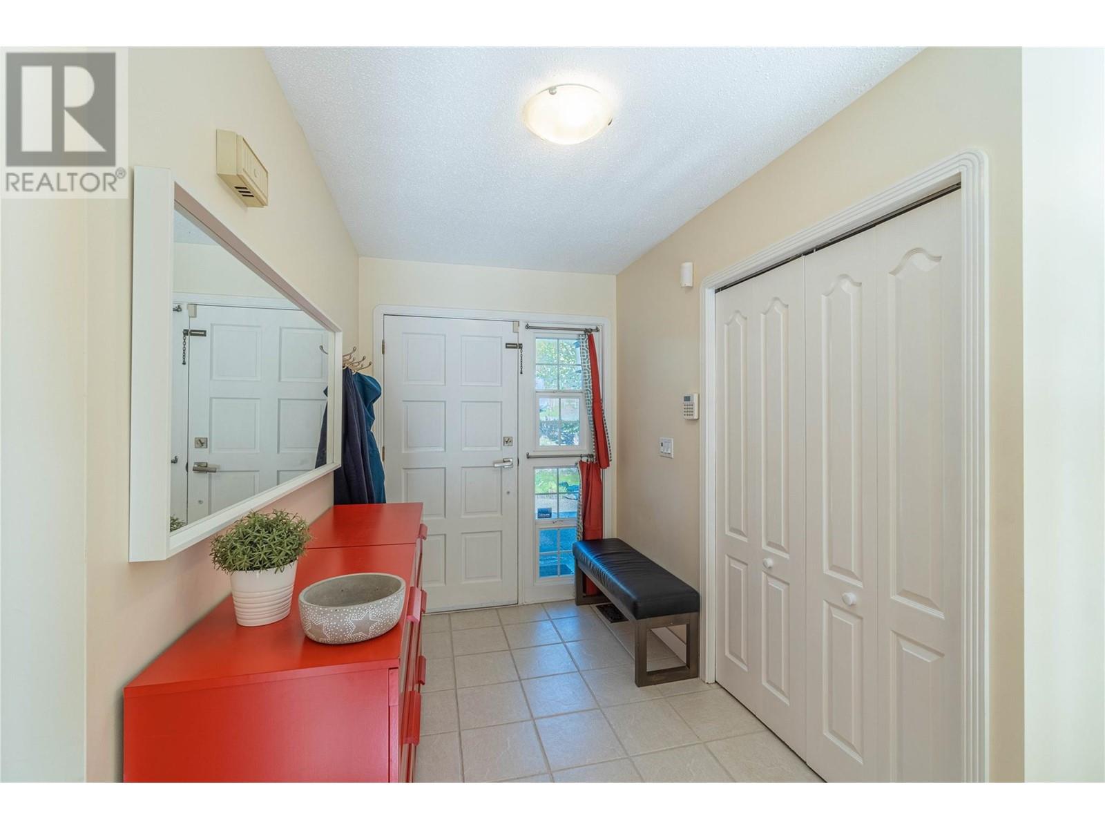 963 Sicamore Drive, Kamloops, British Columbia  V2B 8B7 - Photo 13 - 10345710