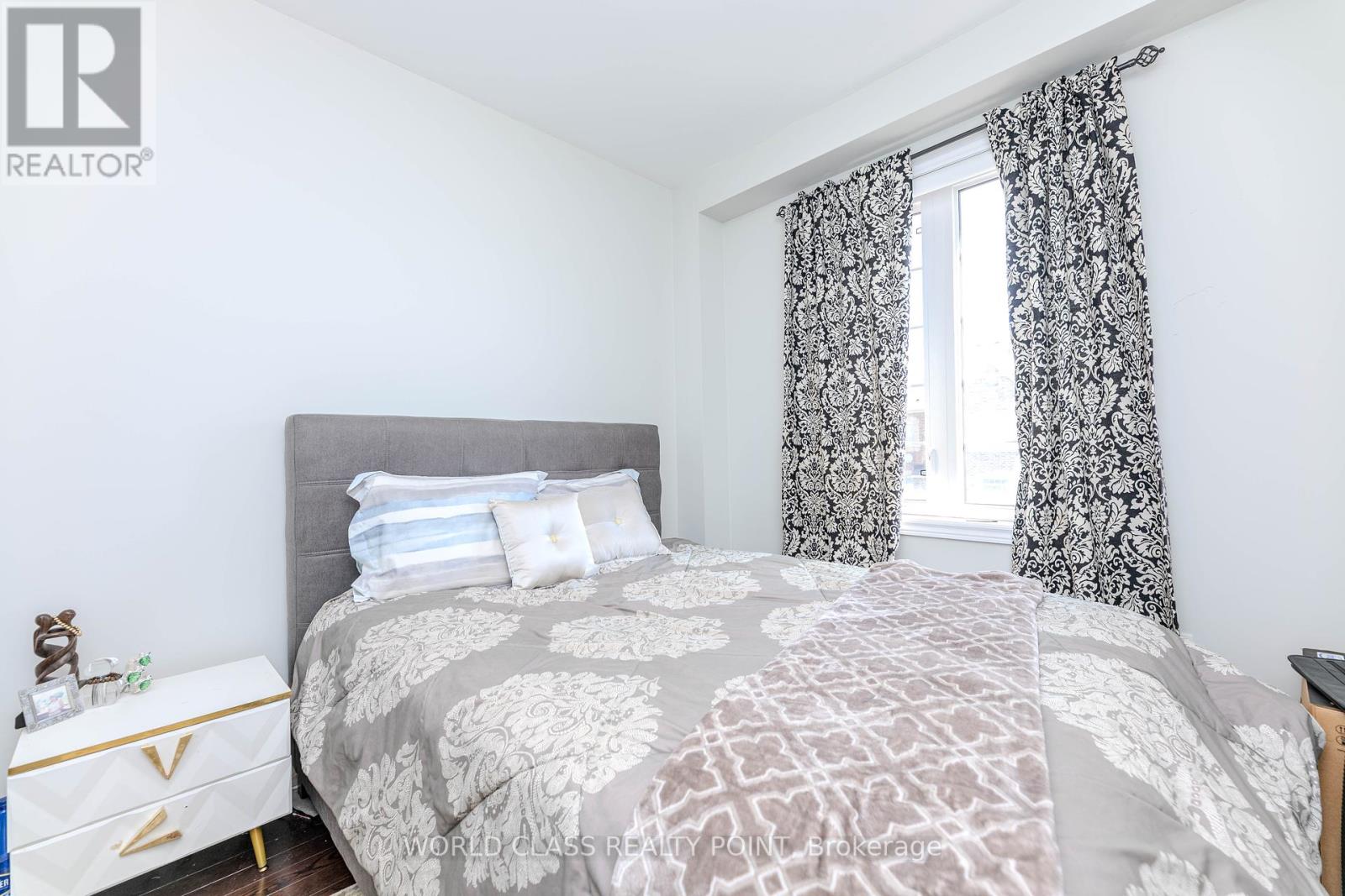 255 Barons Street, Vaughan (Kleinburg), Ontario  L4H 3Z3 - Photo 17 - N12116756