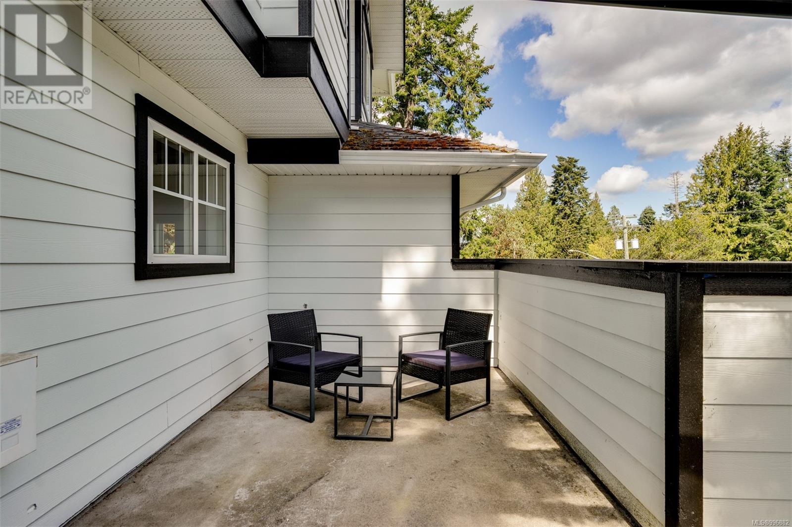 Property at 2456 Selwyn Rd image 3