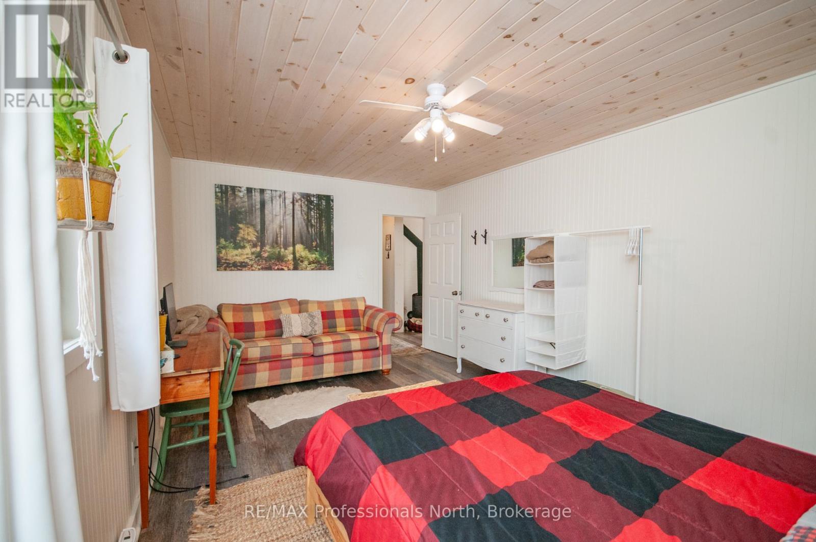 2 - 1011 Portage Street, Muskoka Lakes, Ontario  P0C 1A0 - Photo 12 - X12117112