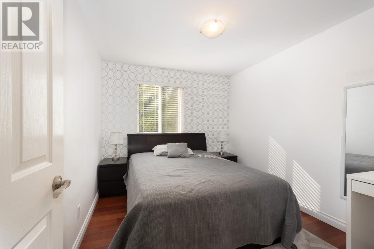 8240 Manson Drive, Burnaby, British Columbia  V5A 2C2 - Photo 13 - R2996891