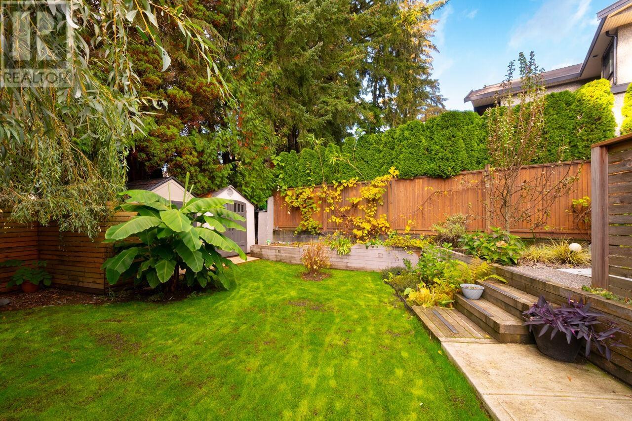 8240 Manson Drive, Burnaby, British Columbia  V5A 2C2 - Photo 24 - R2996891