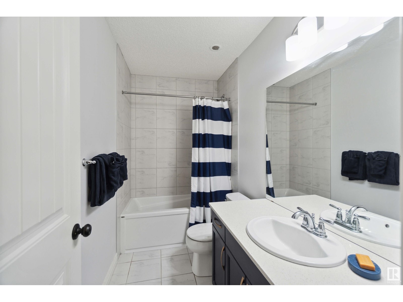 102 Juneau Wy, St. Albert, Alberta  T8N 7V6 - Photo 41 - E4433746