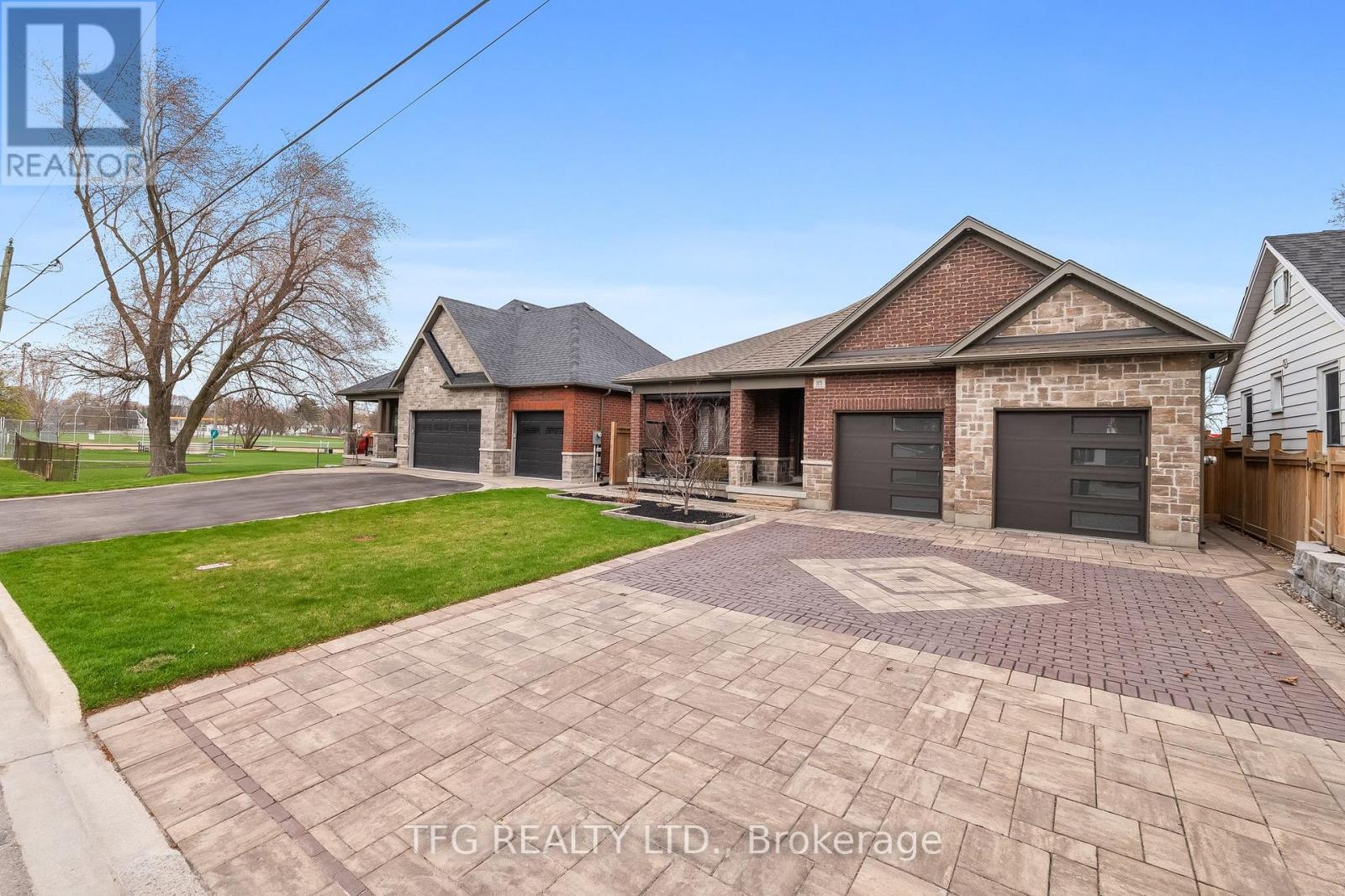 Property at 115 DUKE STREET image 2