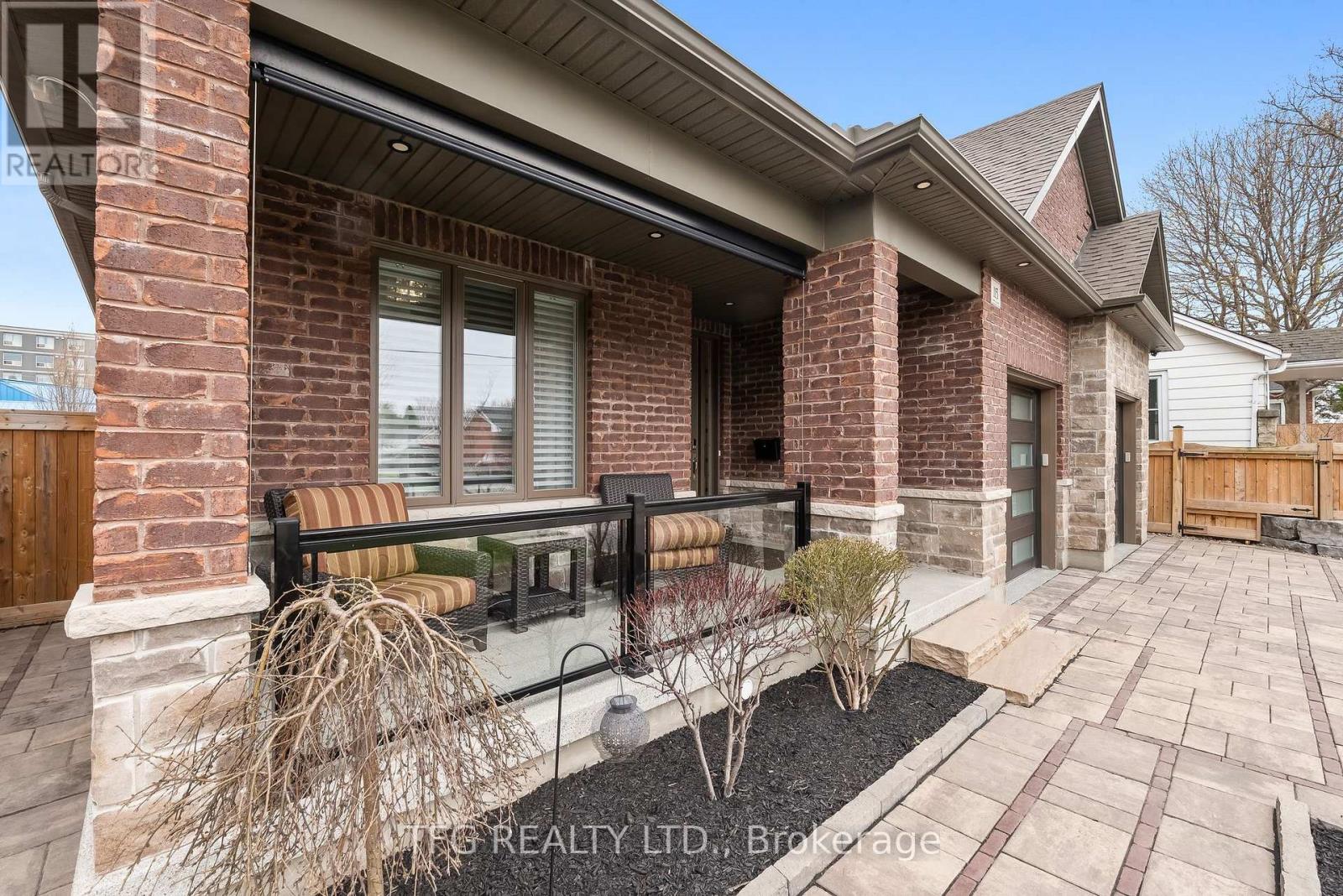Property at 115 DUKE STREET image 3