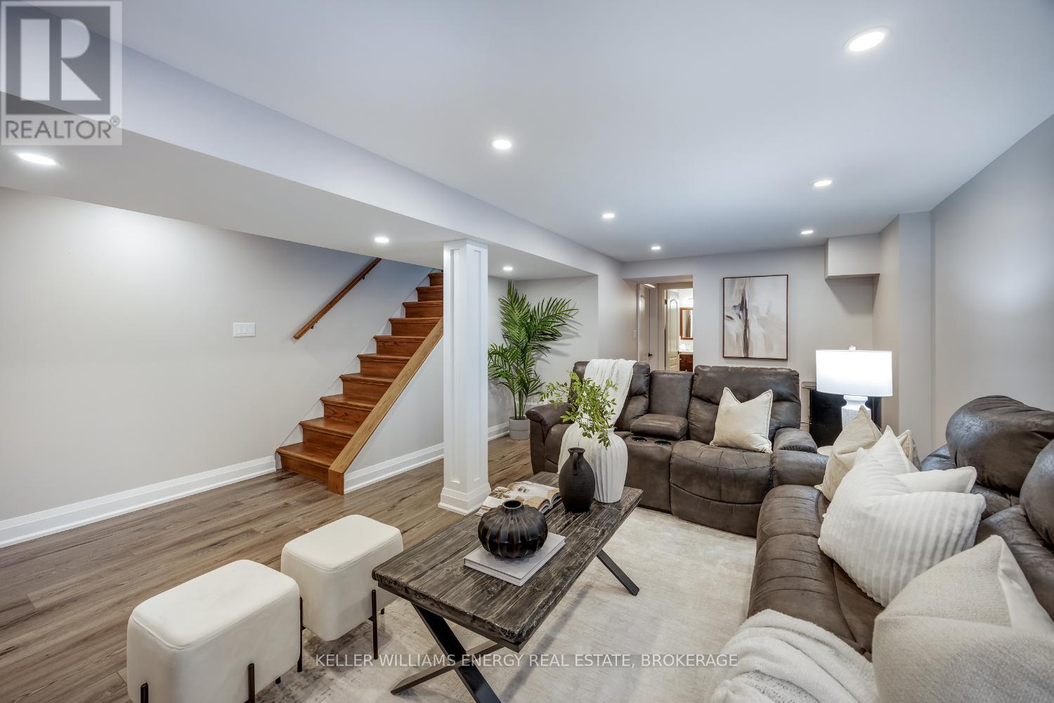 820 Finley Avenue, Ajax, Ontario  L1S 3R8 - Photo 14 - E12117135