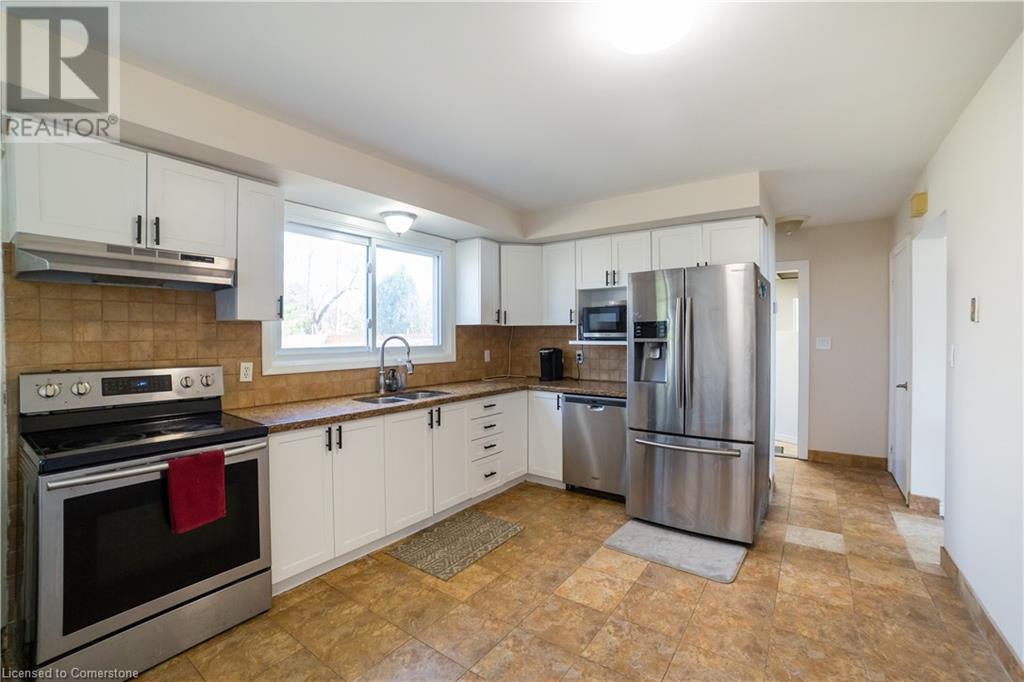 10 Esquire Place, Hamilton, Ontario  L9C 2R8 - Photo 15 - 40716616