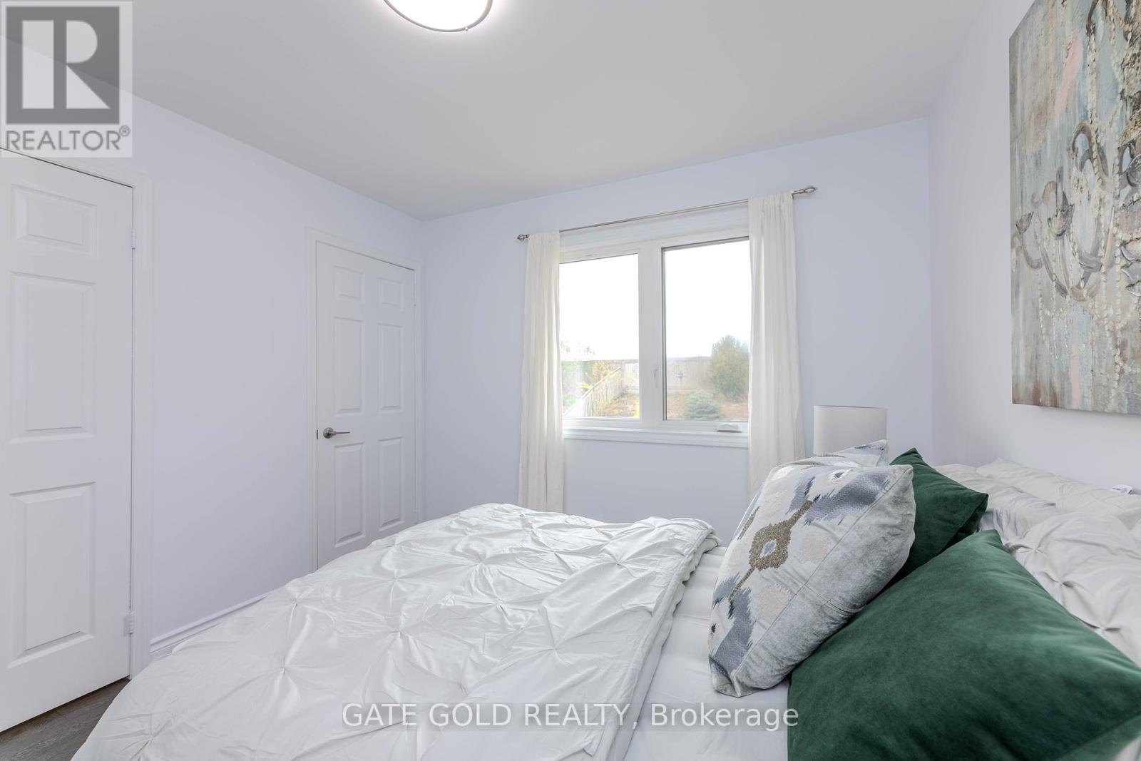 5154 Ridgewell Road, Burlington (Orchard), Ontario  L7L 6N7 - Photo 35 - W12116694