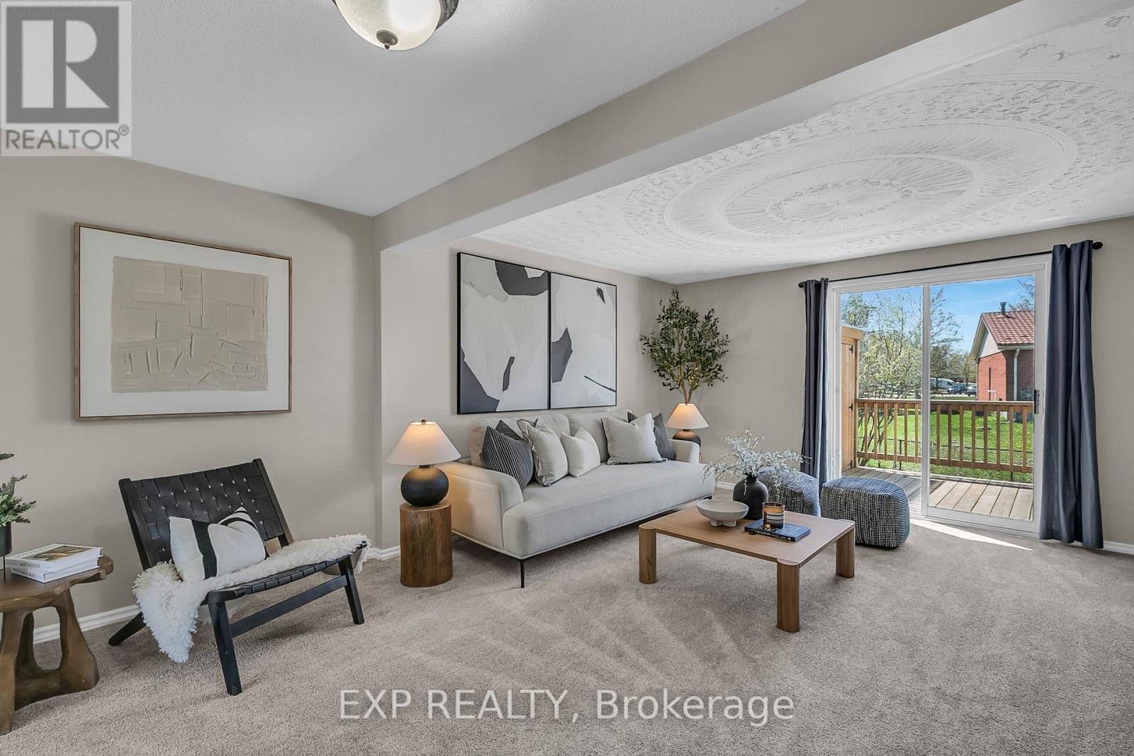Property at 319 B MAYVIEW CRESCENT image 3