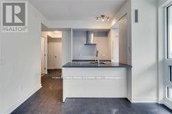 5609 - 2221 YONGE STREET Toronto (Mount Pleasant West), ON M4S 2B4