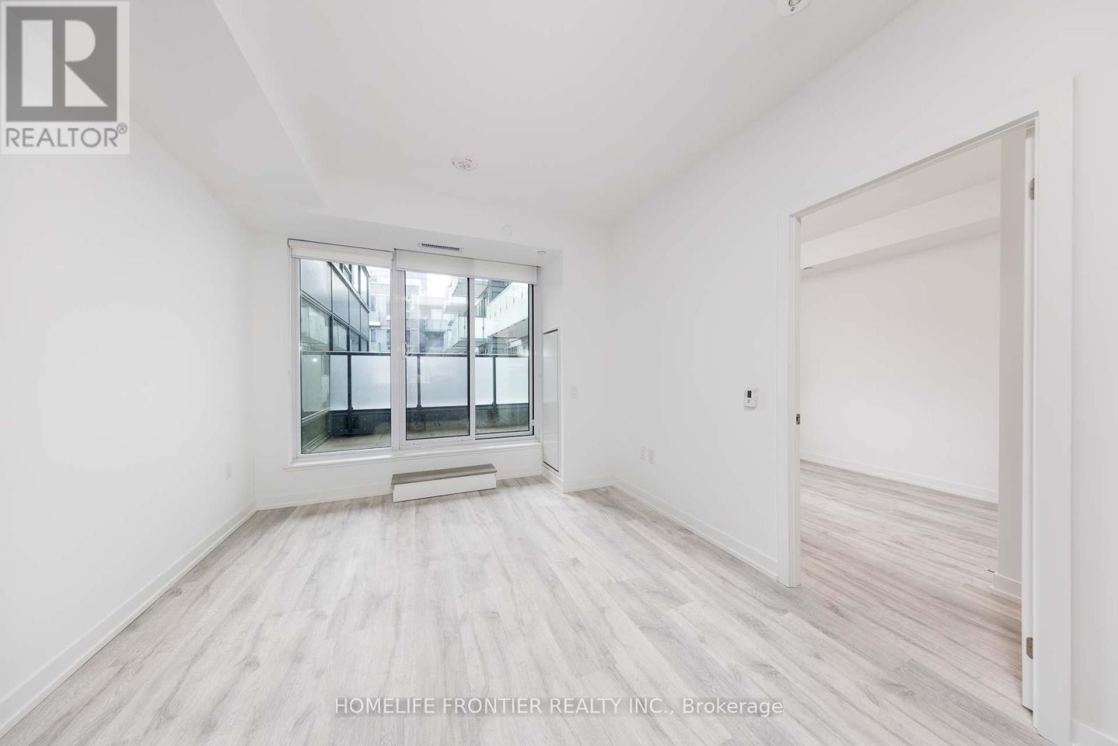 417 - 8 Olympic Garden Drive, Toronto, Ontario  M2M 0B9 - Photo 7 - C12116836