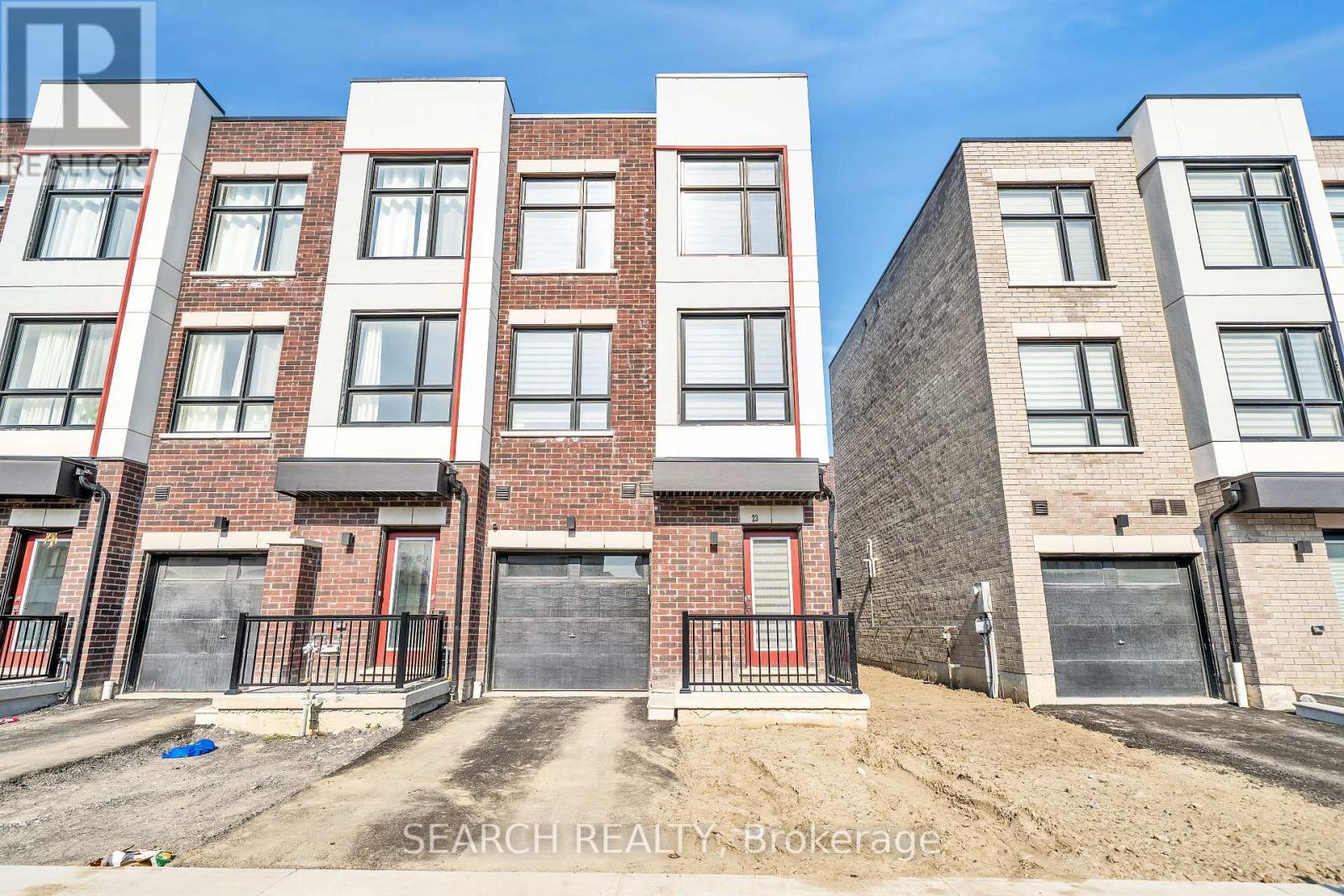 23 BATESON STREET W, Ajax, Ontario