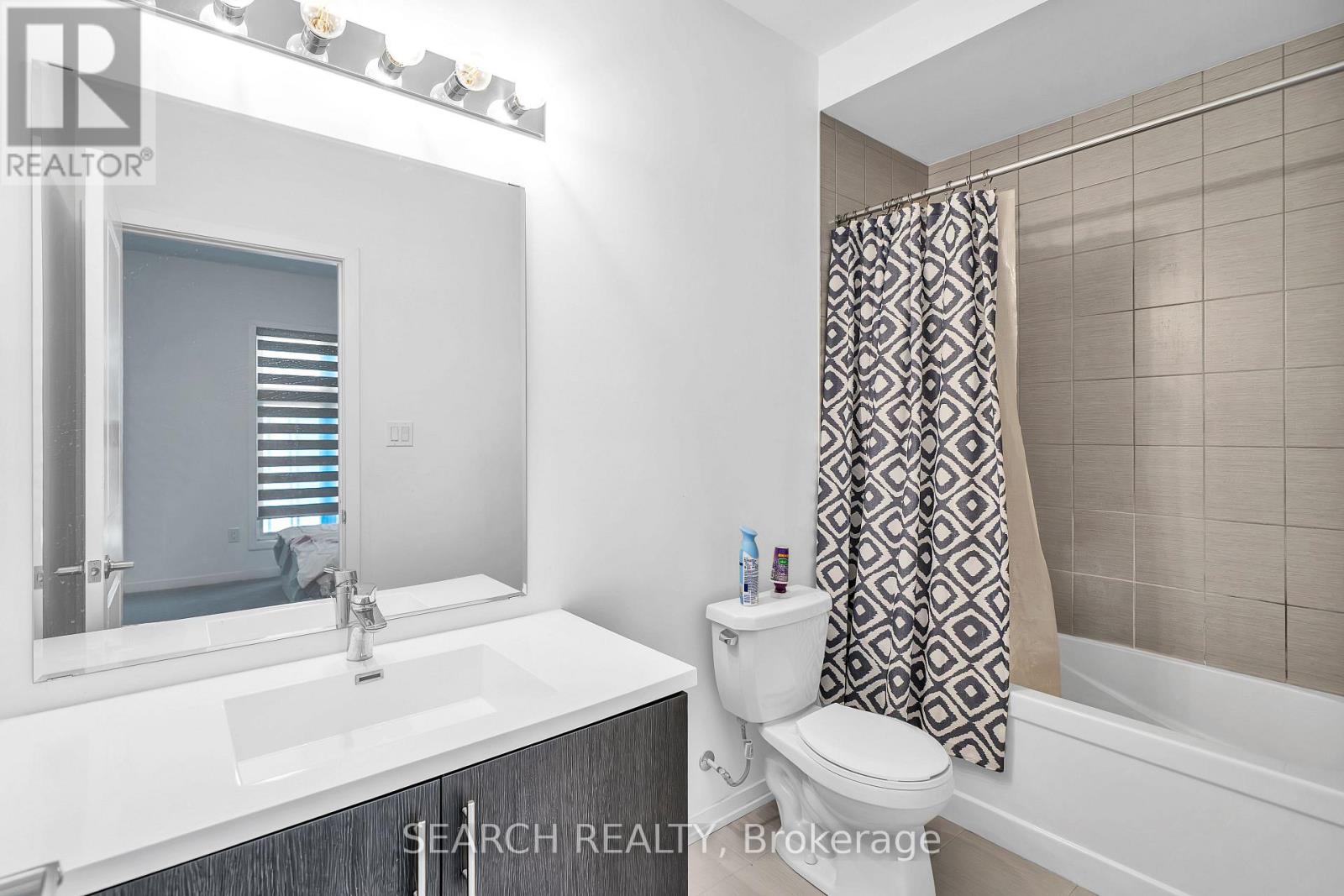 23 Bateson Street W, Ajax, Ontario  L1S 7M3 - Photo 14 - E12117002