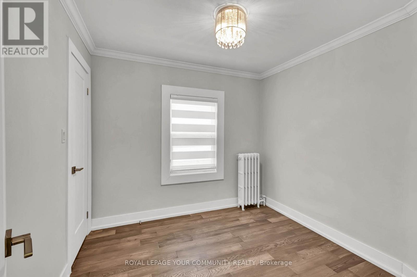 58 Ashbury Avenue, Toronto, Ontario  M6E 1V7 - Photo 22 - C12115399