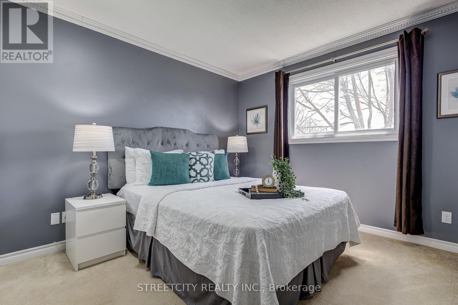 74 Danielle Lane, London East, Ontario  N5W 5Z2 - Photo 15 - X12117080