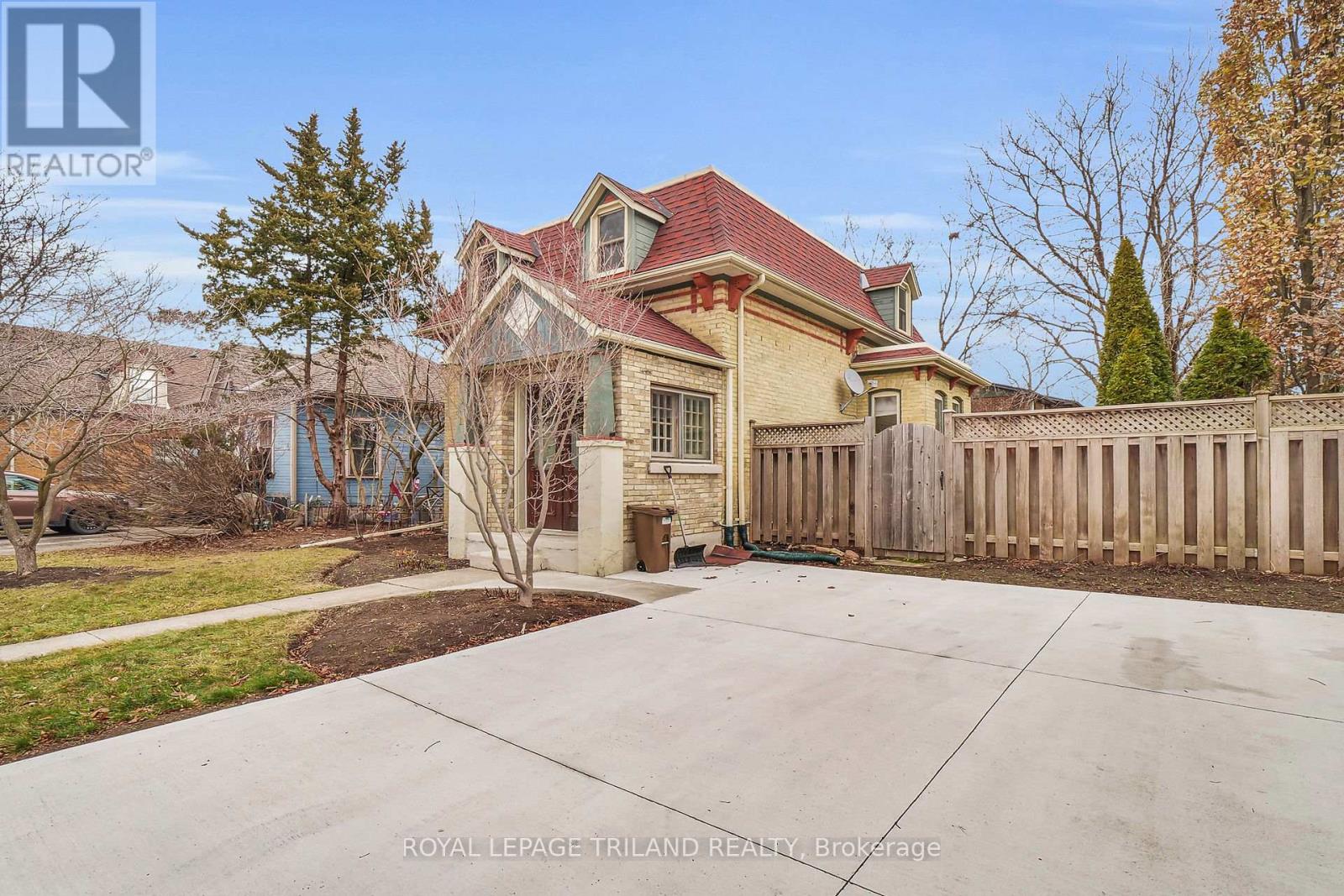 16 Edward Street, London South, Ontario  N6C 3H1 - Photo 3 - X12117130