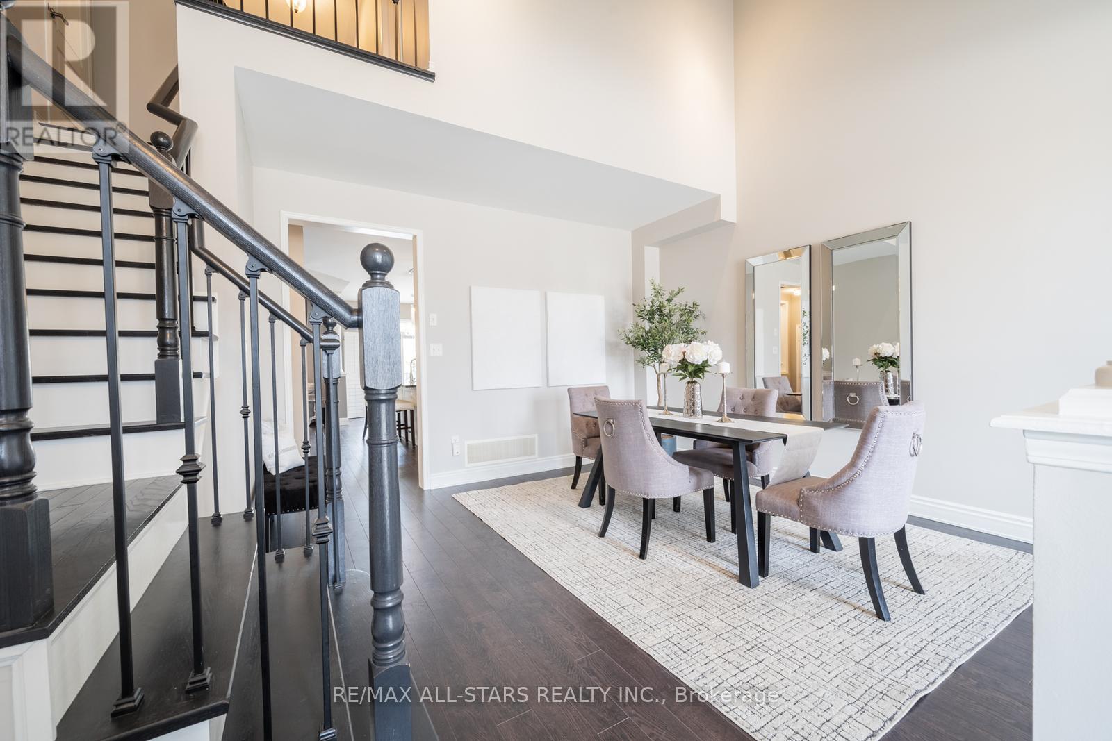59 Crow's Nest Way, Whitchurch-Stouffville, Ontario  L4A 0T1 - Photo 7 - N12116918