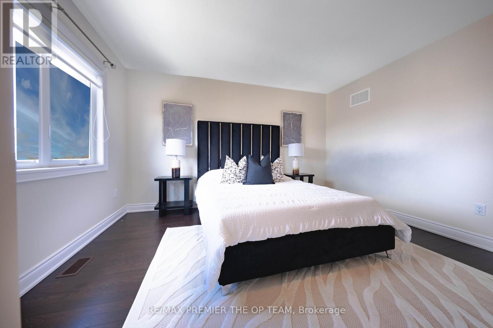 53 Janes Crescent, New Tecumseth (Alliston), Ontario  L9R 0L8 - Photo 15 - N12116930