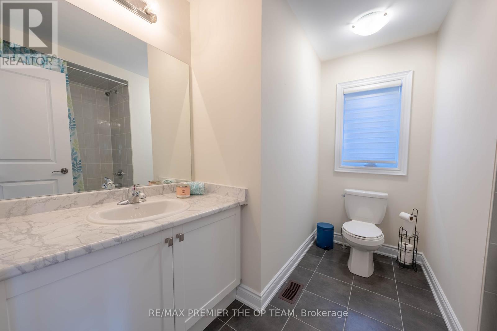 53 Janes Crescent, New Tecumseth (Alliston), Ontario  L9R 0L8 - Photo 18 - N12116930