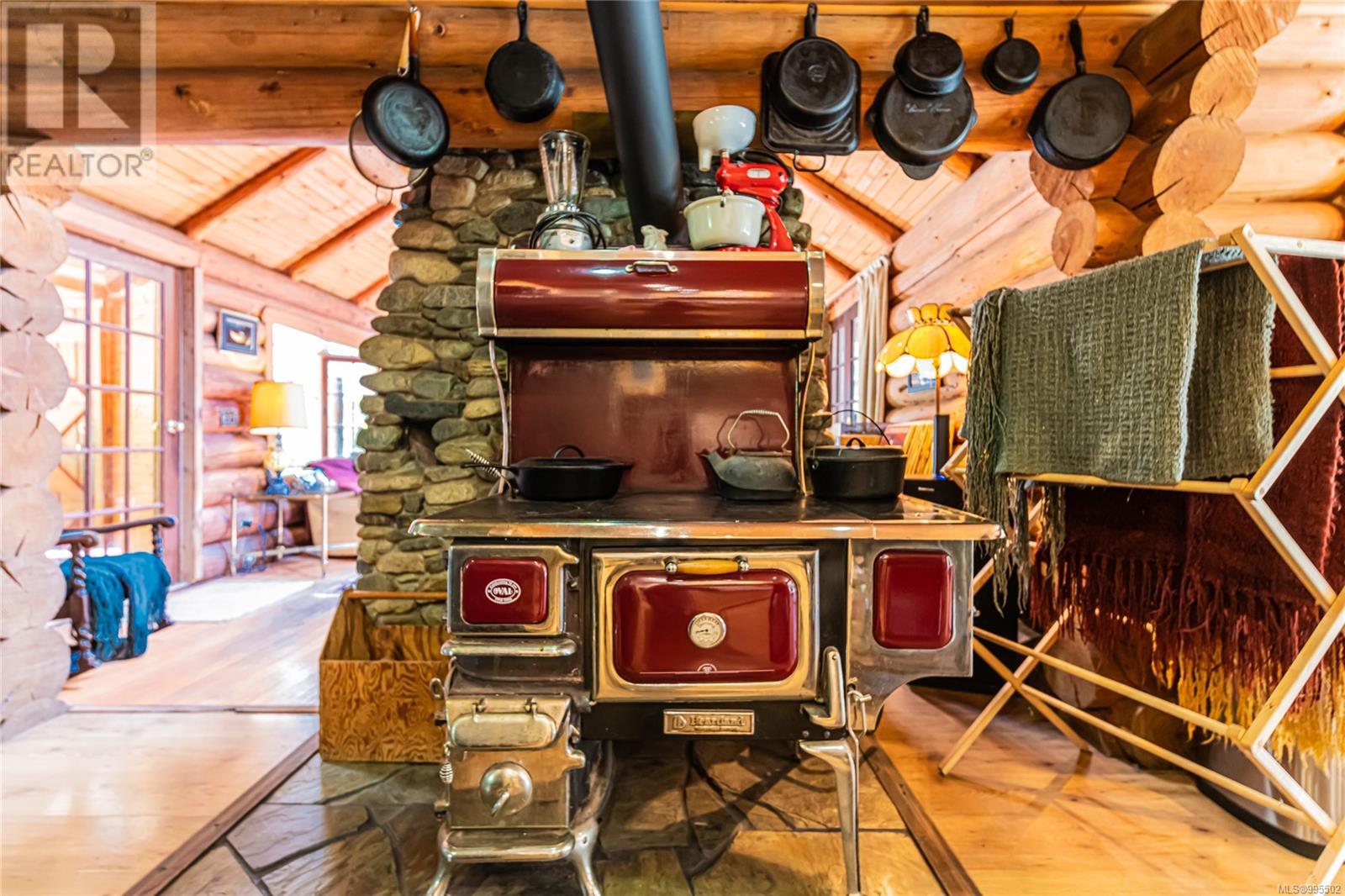 5970 Stoltze Rd, Duncan, British Columbia  V9L 6H7 - Photo 8 - 995502