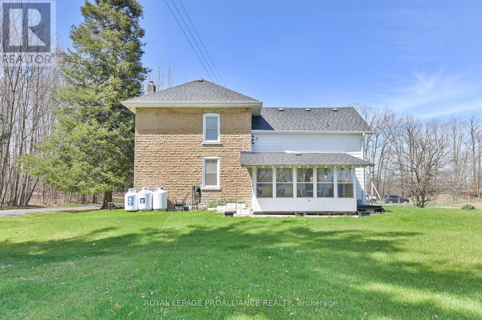 39 Palmateer Road, Tweed, Ontario K0K 3J0 - Photo 29 - X12116835