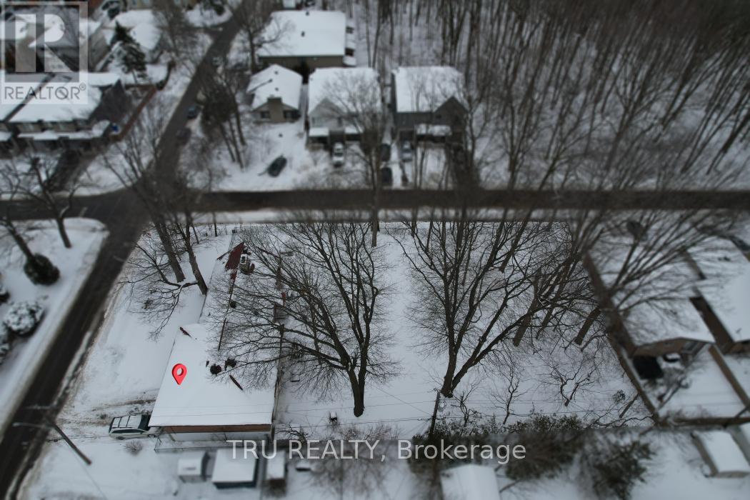 Property at 2626 ELMHURST STREET image 5