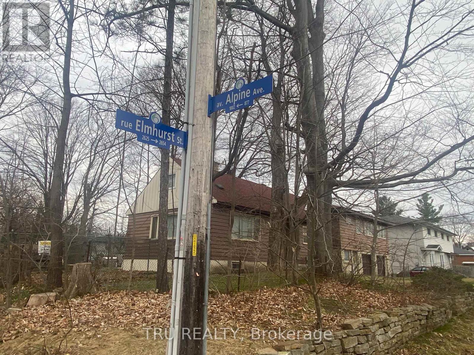 Property at 2626 ELMHURST STREET image 3