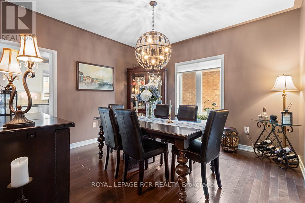 32 Borland Crescent, Caledon, Ontario  L7C 3M4 - Photo 11 - W12111891