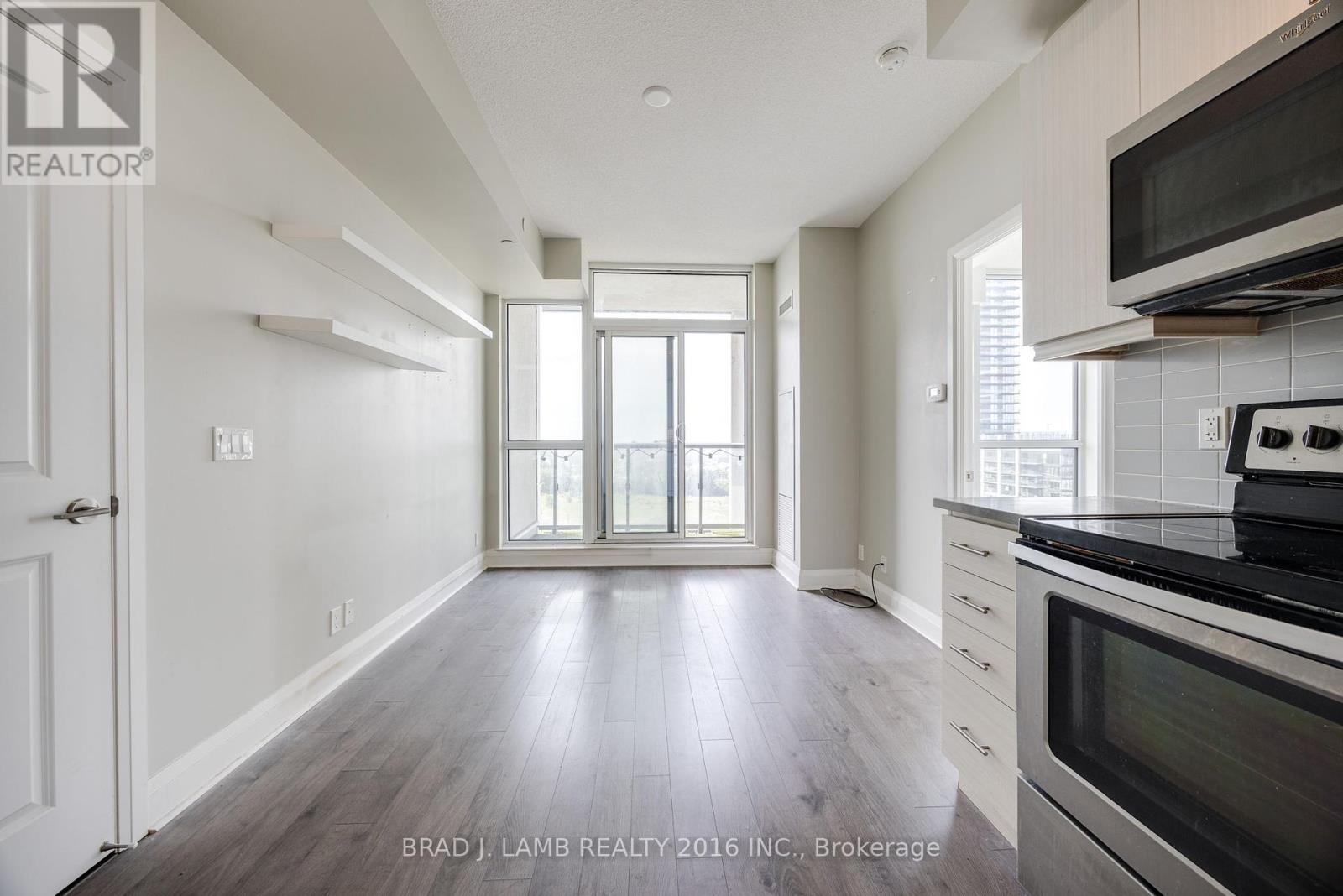 609 - 17 Zorra Street, Toronto, Ontario  M8Z 0C8 - Photo 5 - W12116815