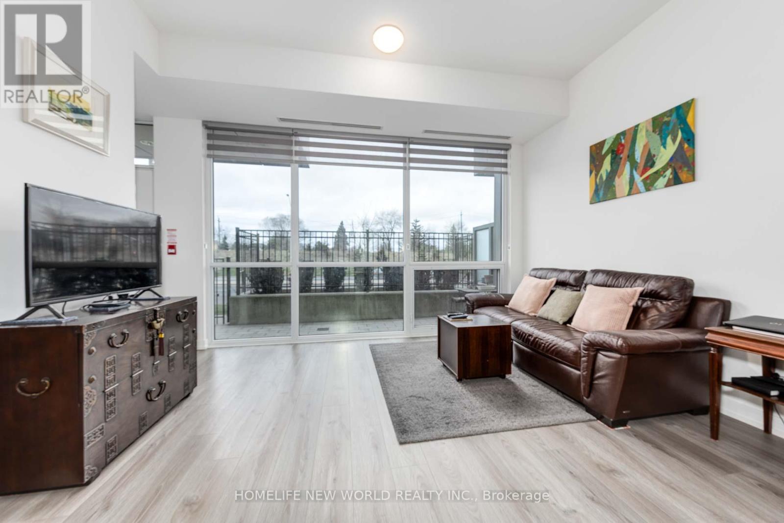 Th04 - 10 De Boers Drive, Toronto, Ontario  M3J 0L6 - Photo 10 - W12116842