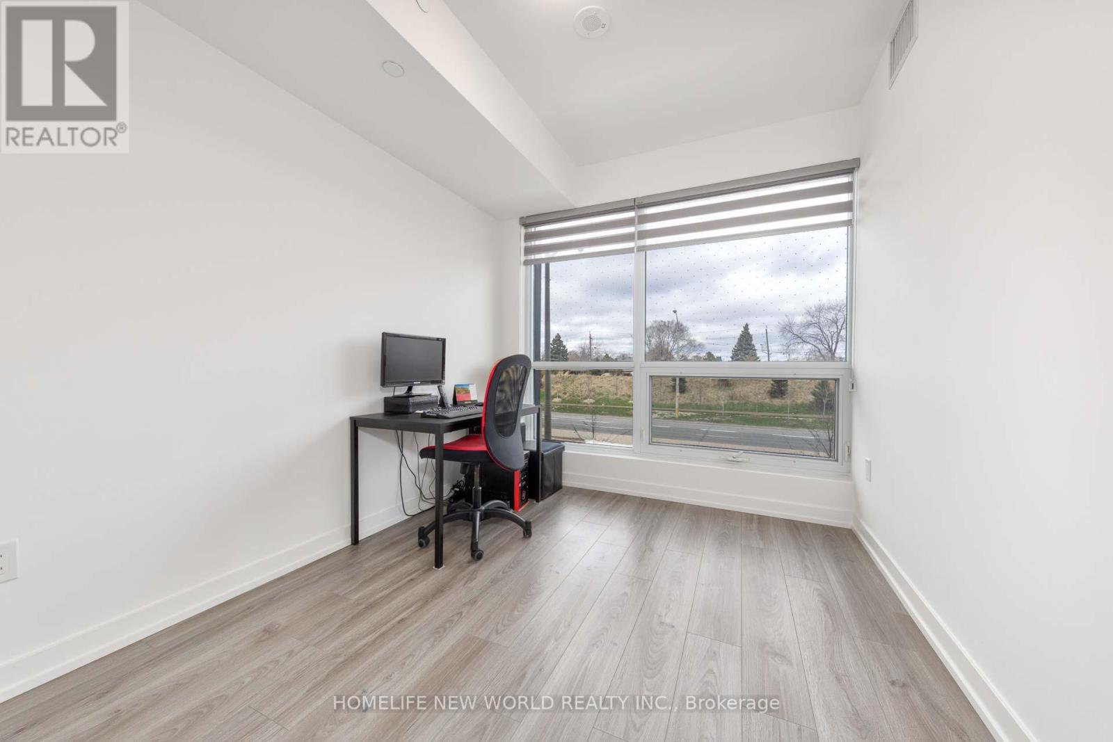 Th04 - 10 De Boers Drive, Toronto, Ontario  M3J 0L6 - Photo 21 - W12116842