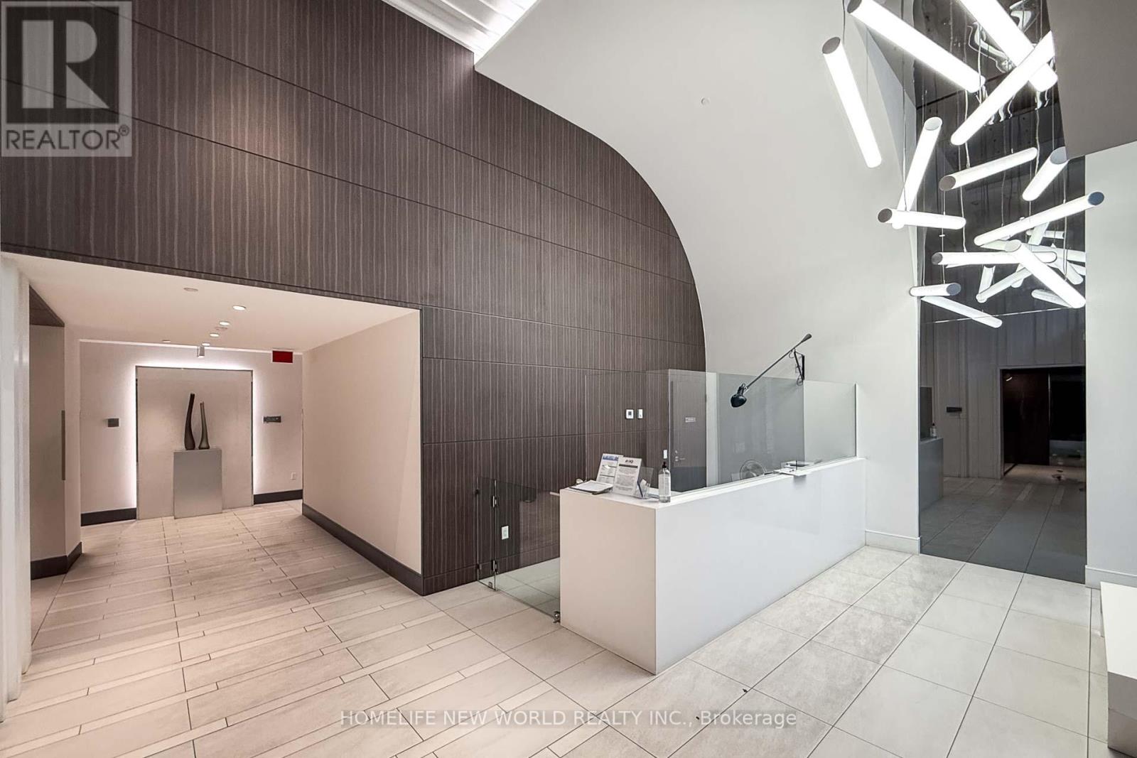 Property at TH04 - 10 DE BOERS DRIVE image 4