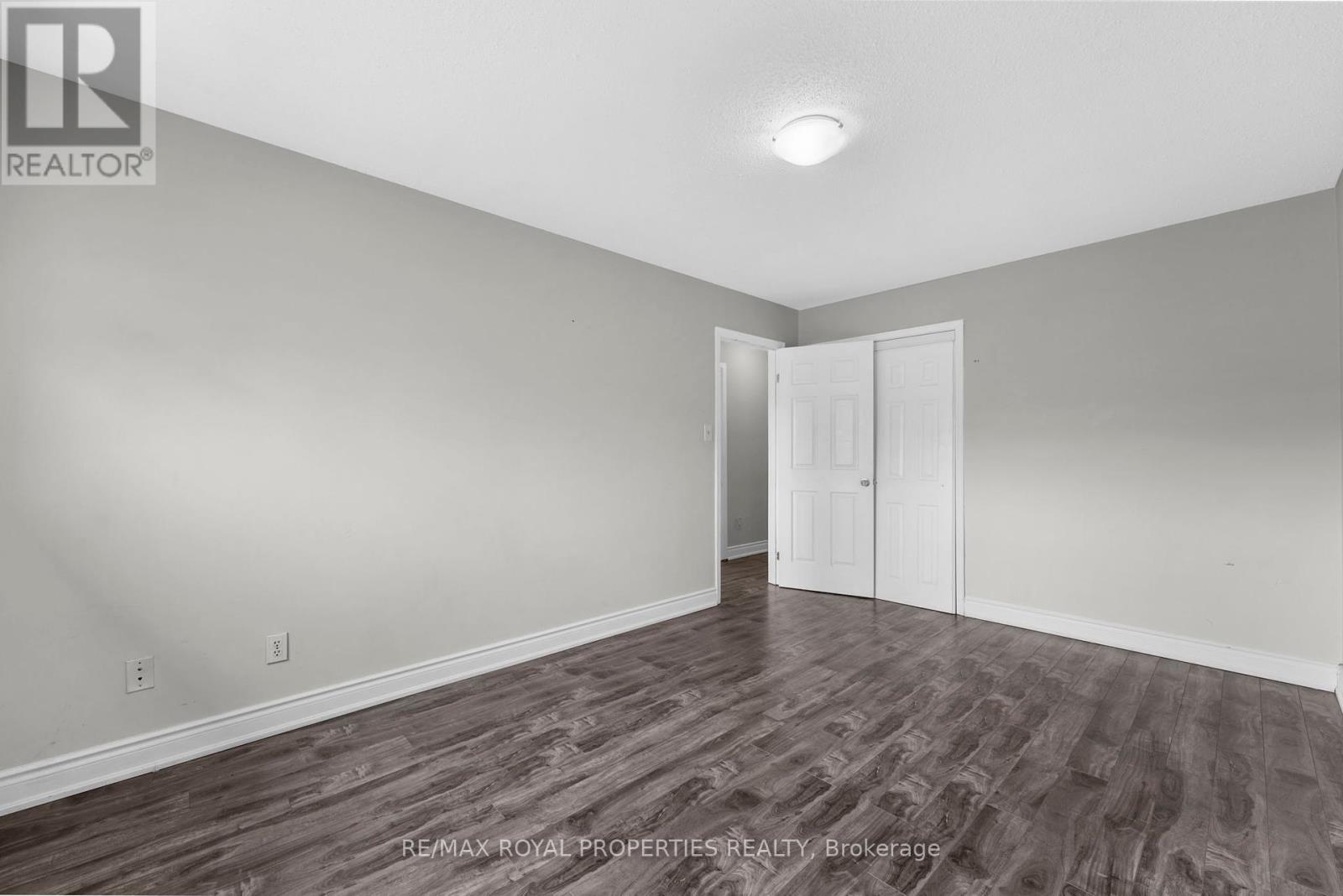 7359 Sigsbee Drive, Mississauga, Ontario  L4T 3S5 - Photo 23 - W12116931