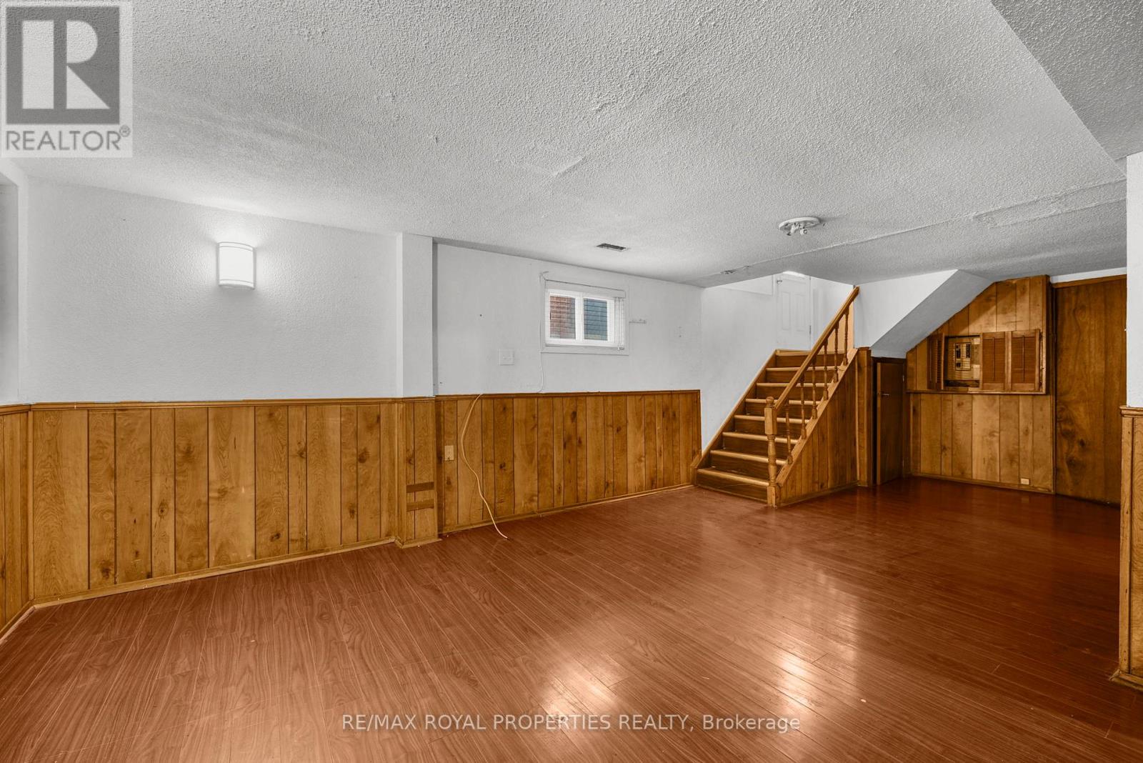 7359 Sigsbee Drive, Mississauga, Ontario  L4T 3S5 - Photo 33 - W12116931