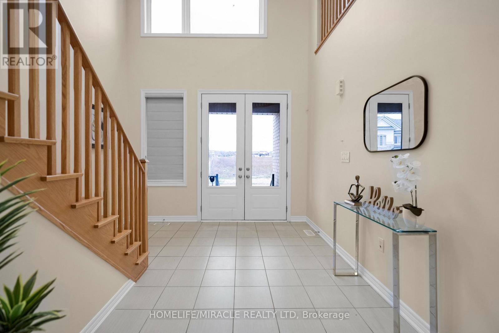 Property at 269 THORNBUSH BOULEVARD image 5