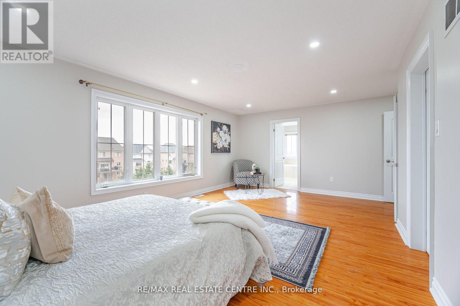 38 Junetown Circle, Brampton, Ontario  L6X 0X7 - Photo 20 - W12116943
