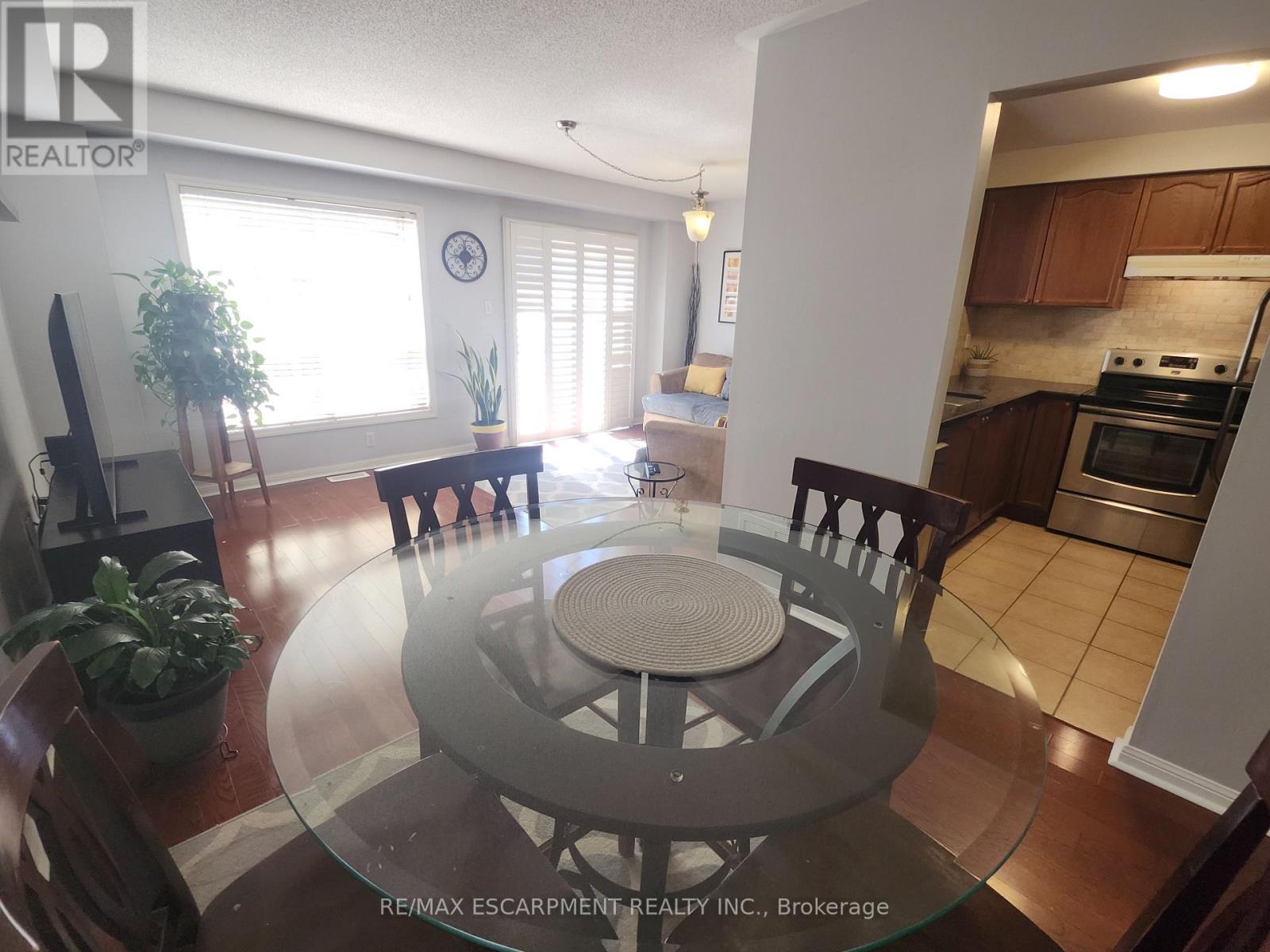 4324 Fairview Street, Burlington (Shoreacres), Ontario  L7L 7A2 - Photo 8 - W12116995