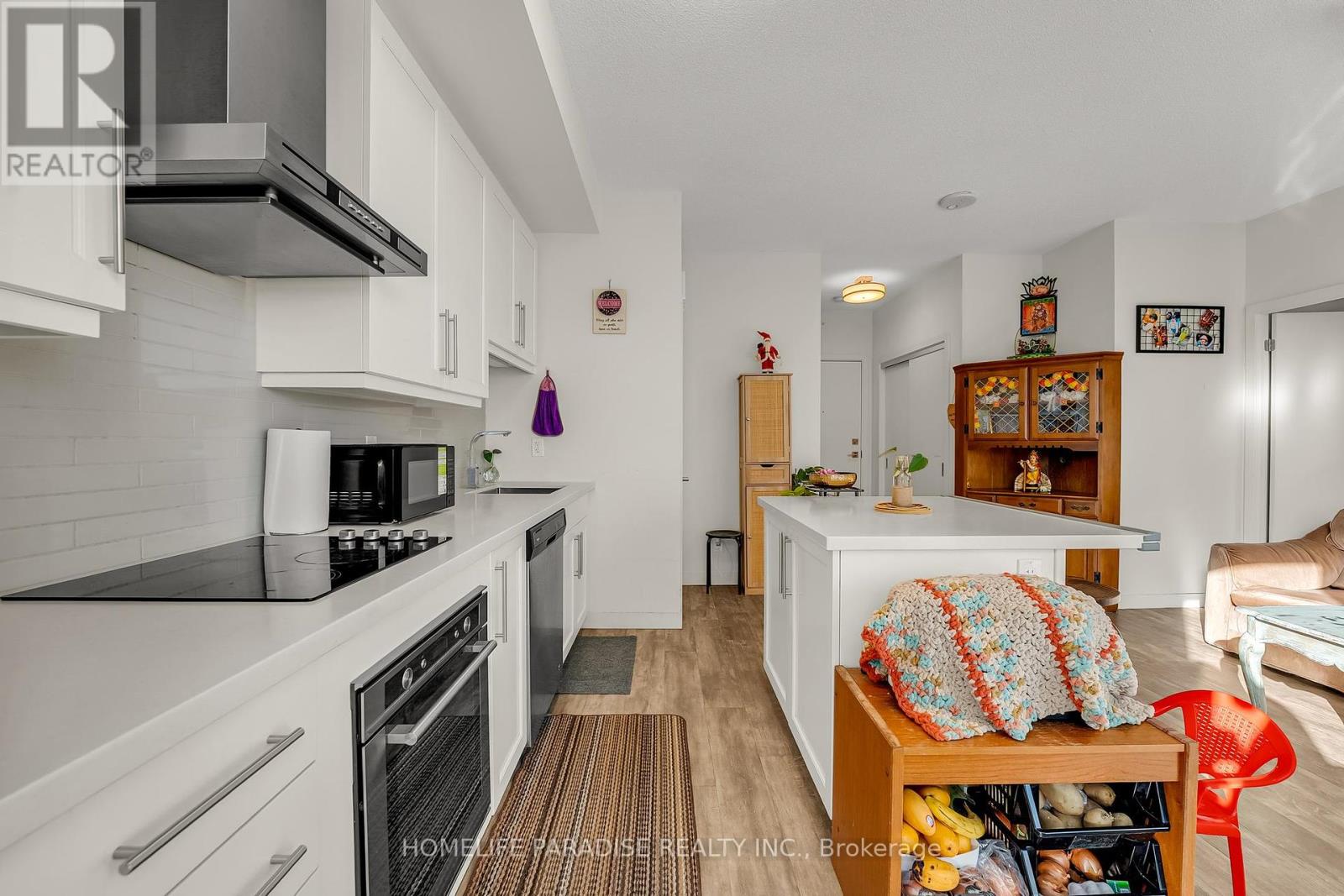1407 - 2087 Fairview Street, Burlington, Ontario  L7R 0E5 - Photo 16 - W12117003