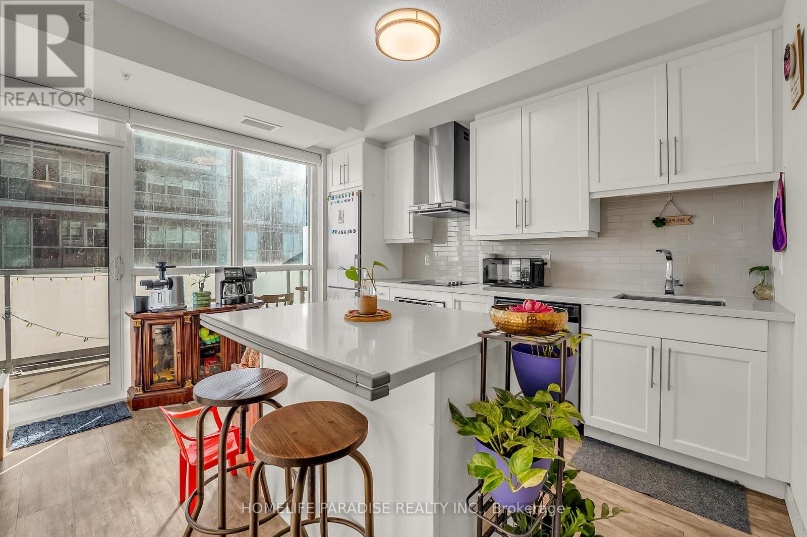 1407 - 2087 Fairview Street, Burlington, Ontario  L7R 0E5 - Photo 18 - W12117003