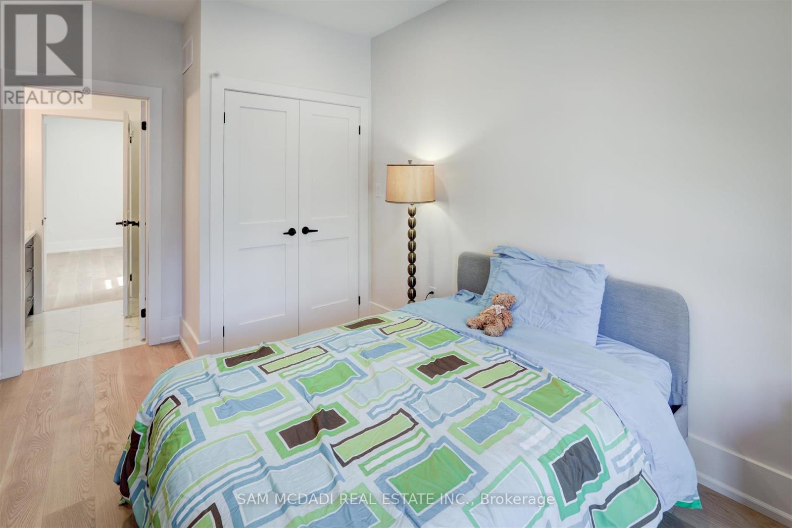 177 Aldercrest Road, Toronto, Ontario  M8W 4J2 - Photo 11 - W12117011